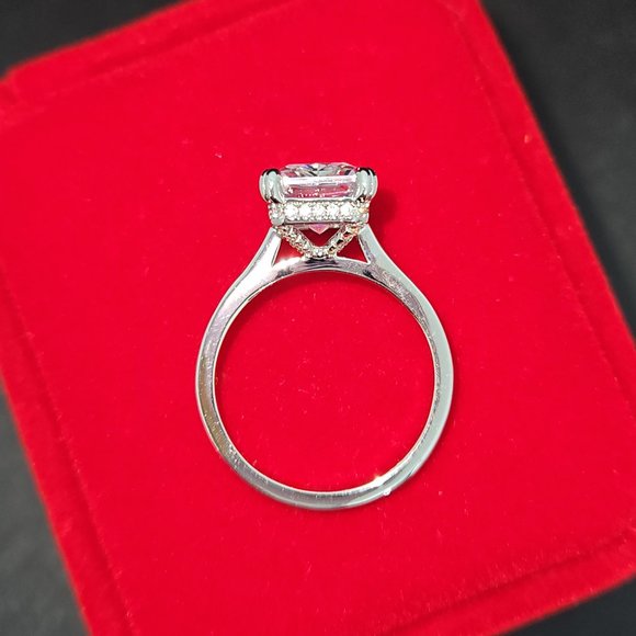 CGSRING  4 Carat Radiant Cut Solitaire Moissanite Ring Size 6.5 (NWOT) - Picture 3 of 13